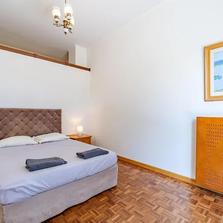 Apartamento Spacious Flat - Calm&ac Niza