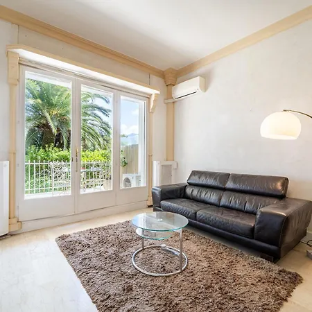 Apartamento Spacious Flat - Calm&ac