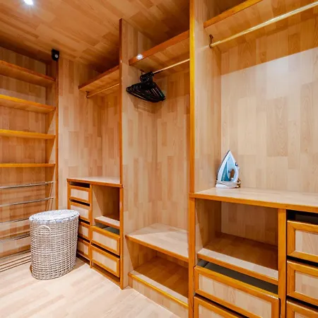 Spacious Flat - Calm&ac *